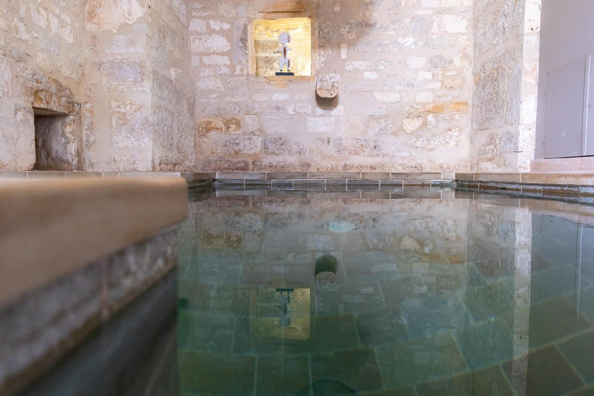 L'Abbaye Saint Michel Bed & Breakfast Tonnerre Exterior foto